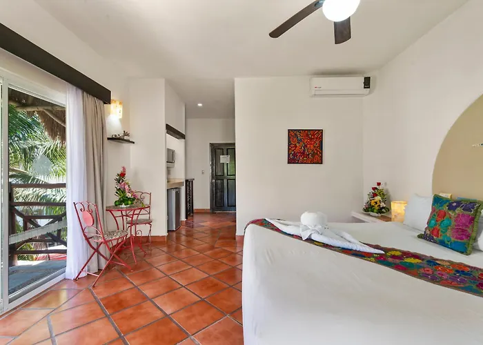 Hotel Riviera Del Sol